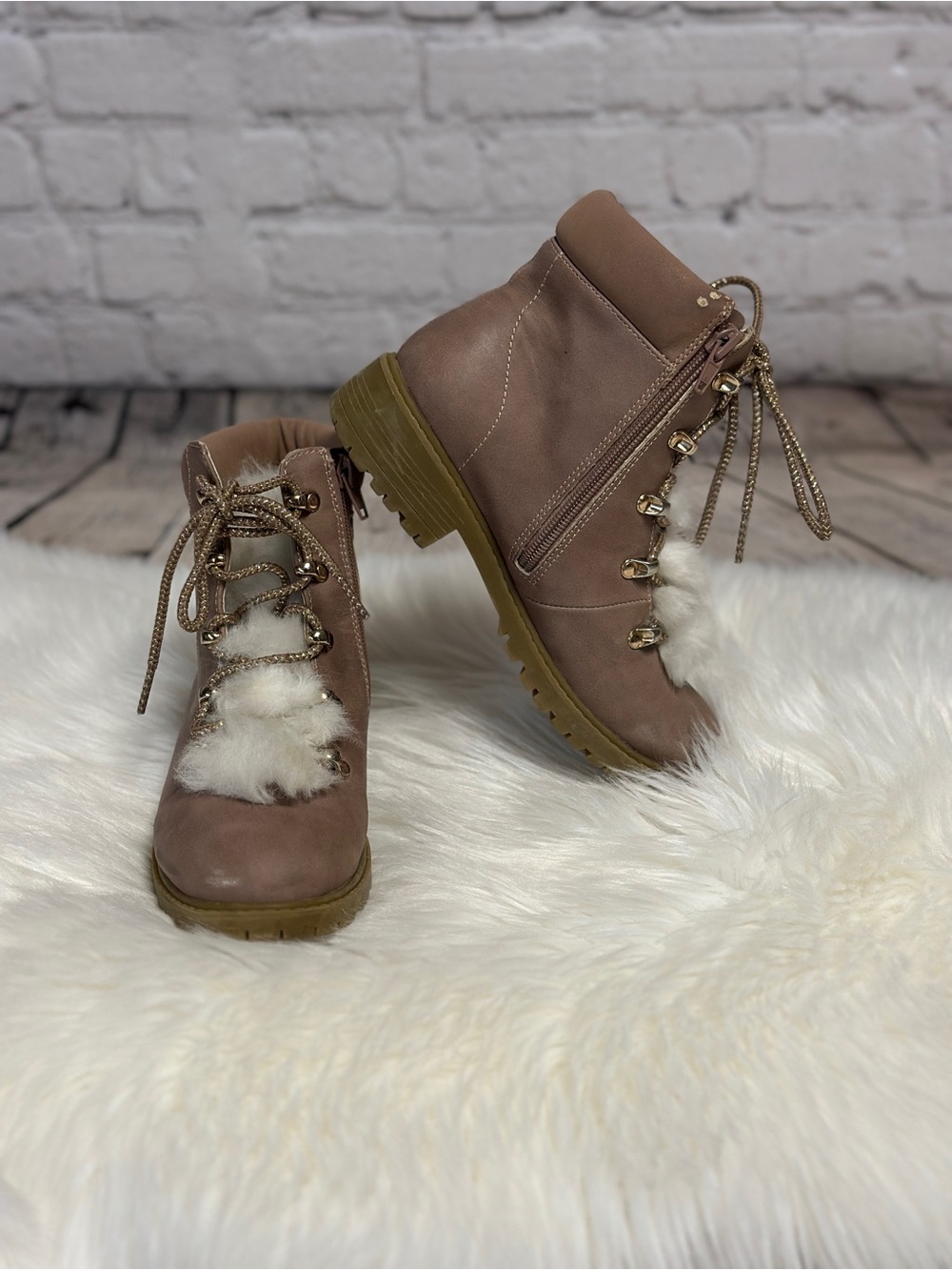 wonder nation Taupe Lace-Up Kids Faux Fur Hiking Boots
